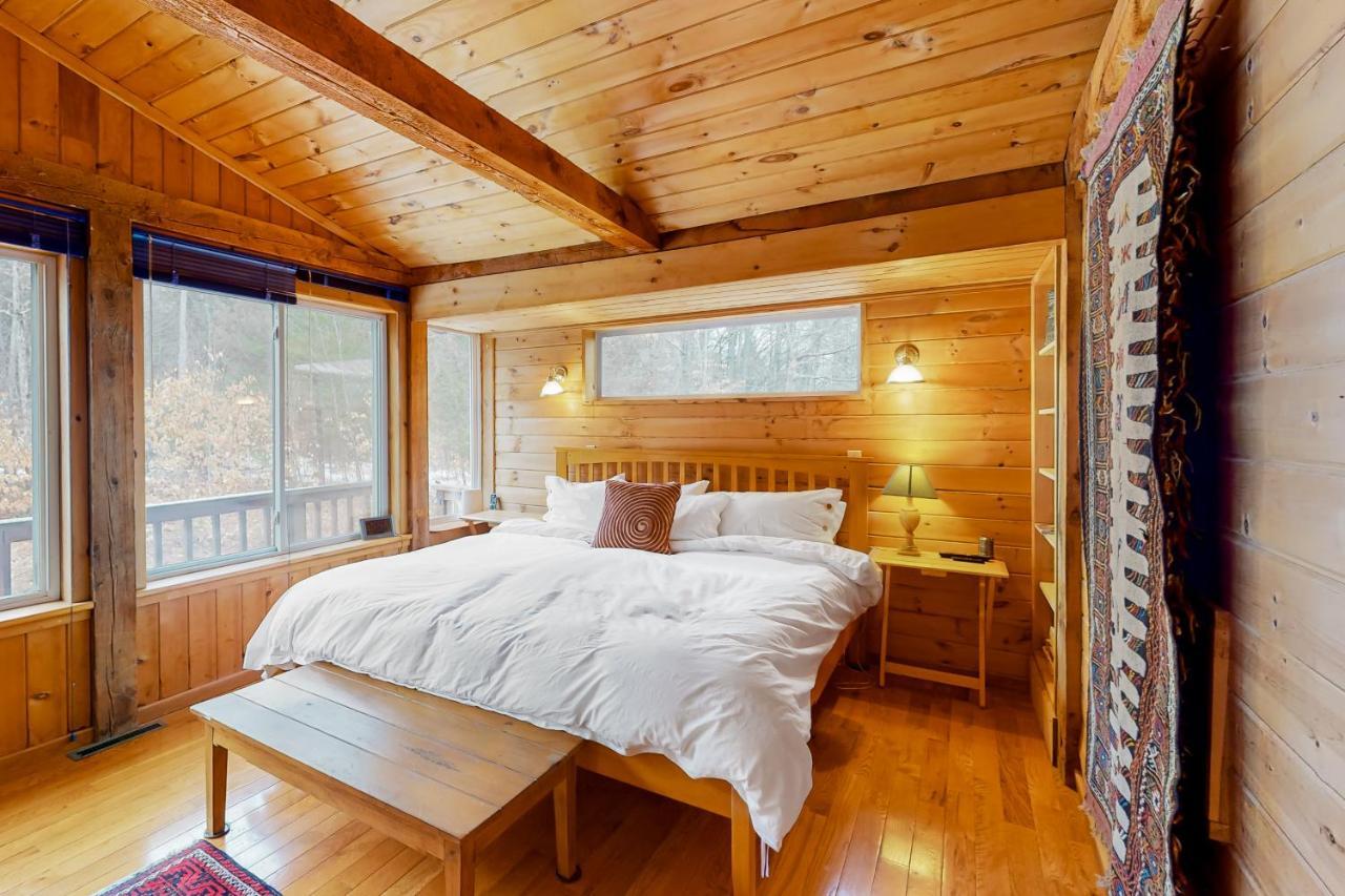 Newfane Hill Retreat Villa Exterior photo