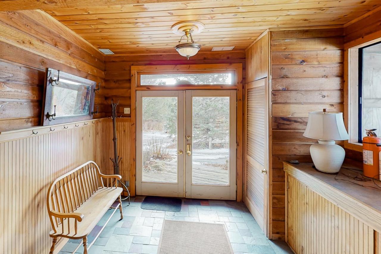 Newfane Hill Retreat Villa Exterior photo